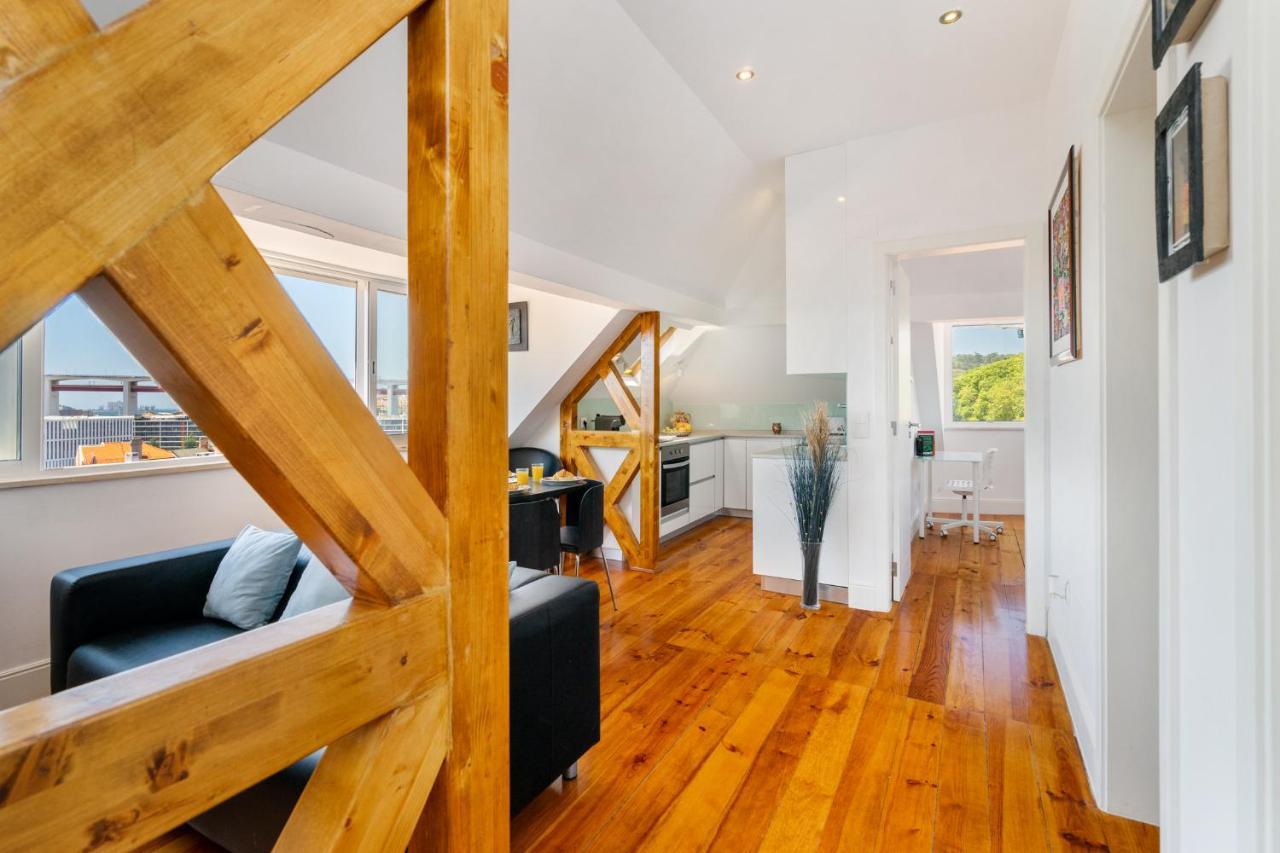 Whome | Premium River View Appartement *